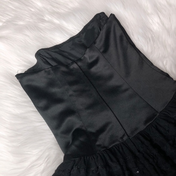 80s Strapless Corset Style Gown - Picture 6 of 7